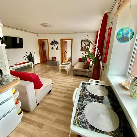 Апартаменты Neriesapartment No.2 Bedrooms Modern In Centrum Паланга