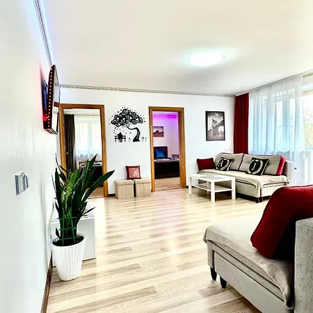 Апартаменты Neriesapartment No.2 Bedrooms Modern In Centrum *