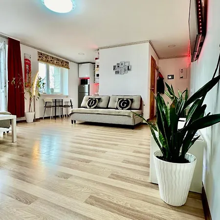 Neriesapartment No.2 Bedrooms Modern In Centrum *