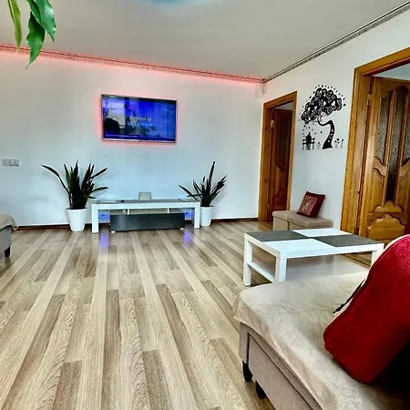 Neriesapartment No.2 Bedrooms Modern In Centrum * Паланга