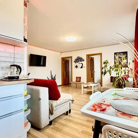 Апартаменты Neriesapartment No.2 Bedrooms Modern In Centrum