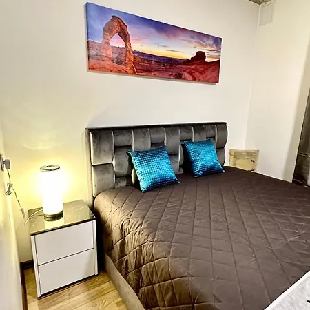 Neriesapartment No.2 Bedrooms Modern In Centrum 아파트 *