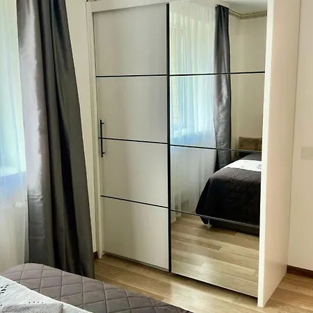 아파트 Neriesapartment No.2 Bedrooms Modern In Centrum *