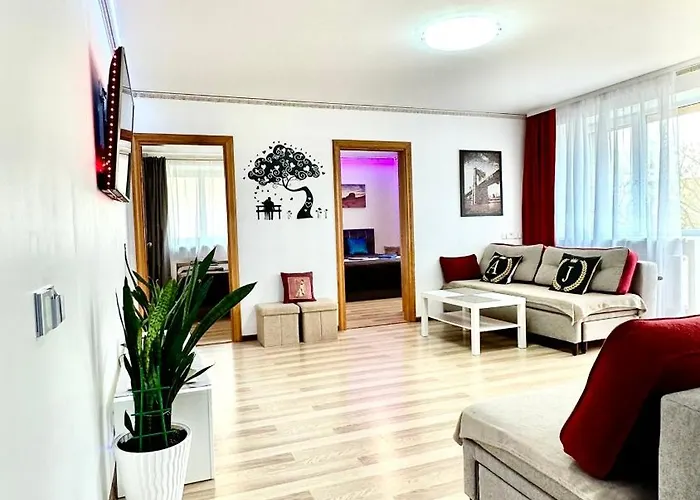 Апартаменти Neriesapartment No.2 Bedrooms Modern In Centrum *