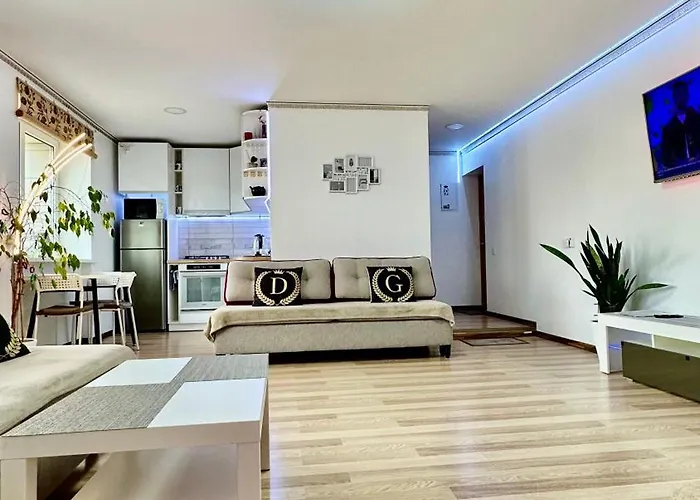 Neriesapartment No.2 Bedrooms Modern In Centrum * Паланга