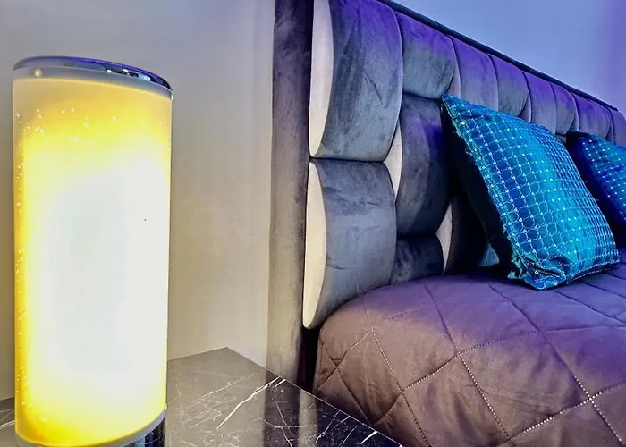 Апартаменти Neriesapartment No.2 Bedrooms Modern In Centrum