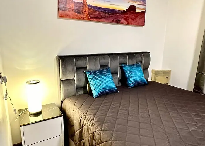 Neriesapartment No.2 Bedrooms Modern In Centrum Апартаменти *