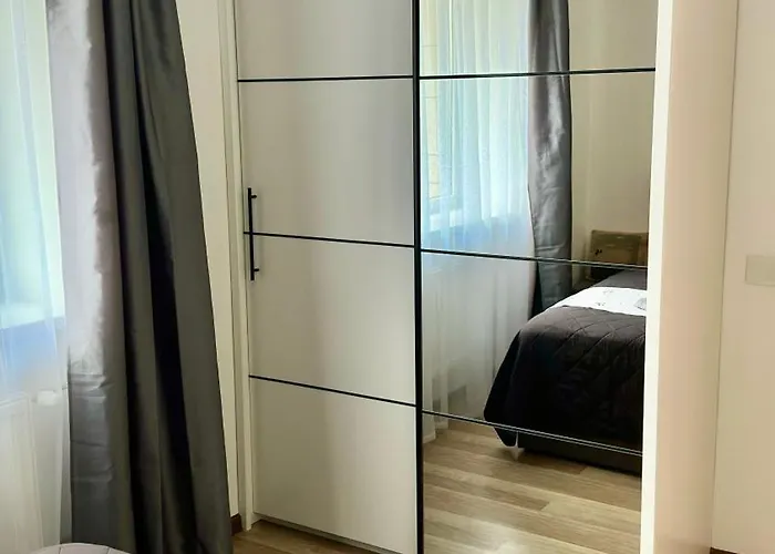 Апартаменти Neriesapartment No.2 Bedrooms Modern In Centrum *
