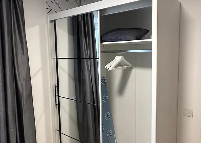 Апартаменти Neriesapartment No.2 Bedrooms Modern In Centrum *