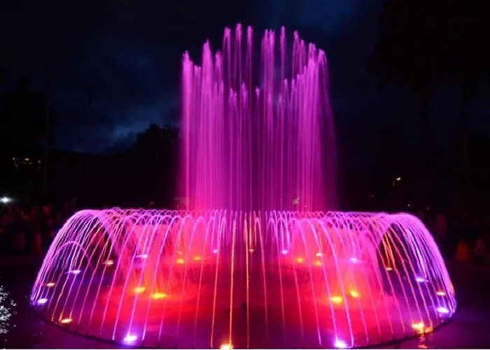 Апартаменти Neriesapartment No.2 Bedrooms Modern In Centrum